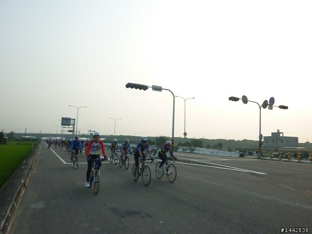 2010-10-2-NS~200k(邊騎邊拍)