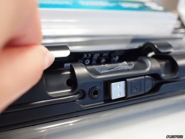 [開箱初體驗] 羅技筆電音箱 Logitech Z305