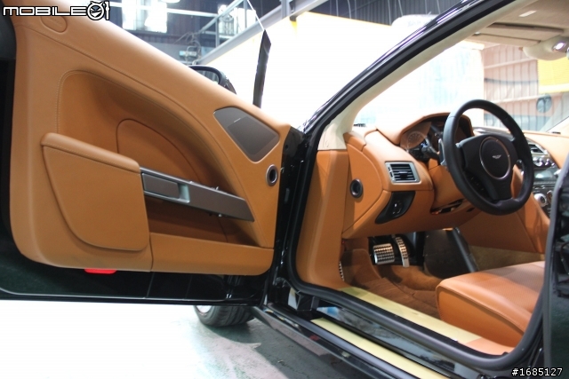 [我的工作日誌]  10/15 新增 aston martin rapide