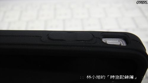 [分享] Case-Mate Torque iPhone 4 飛車胎紋-矽膠保護套
