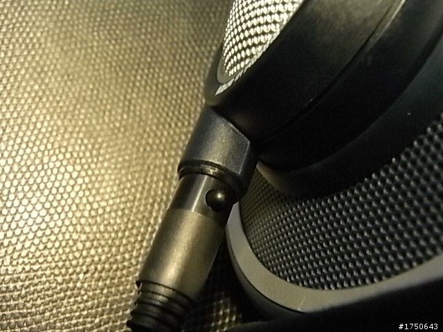 [開箱]AKG K702入手。追加越光耳擴一台