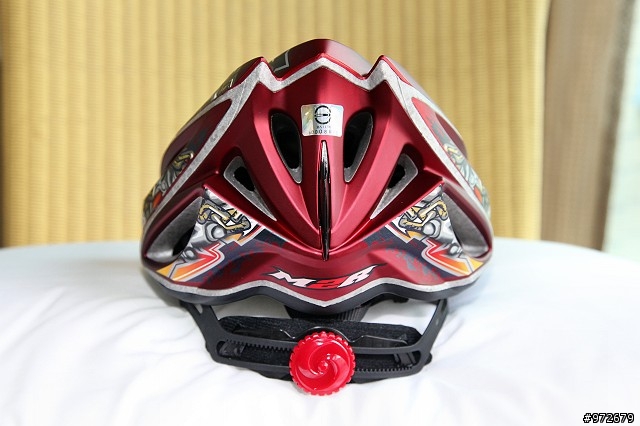 [開箱文]m2r腳踏車用安全帽
