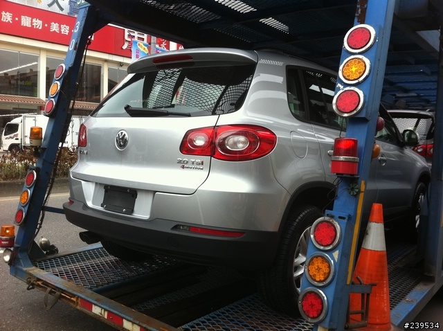2011 Tiguan到港驗車 !!先 &Good bye Altis