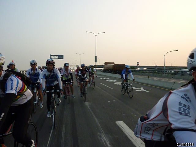 2010-10-2-NS~200k(邊騎邊拍)