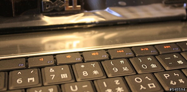 [開箱&試用] 我的DELL Inspiron 14R終於來啦