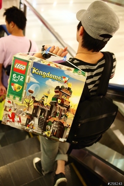 【西西分享】LEGO樂高-Kingdoms系列 監獄塔營救行動