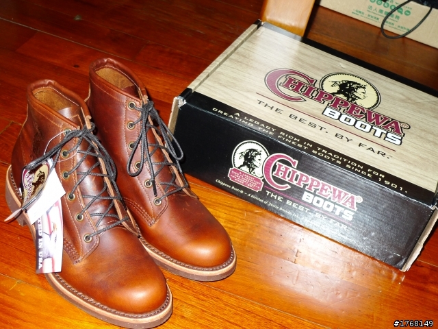 今天拿到 Chippewa 97062 可是沒鞋墊 還露出釘子