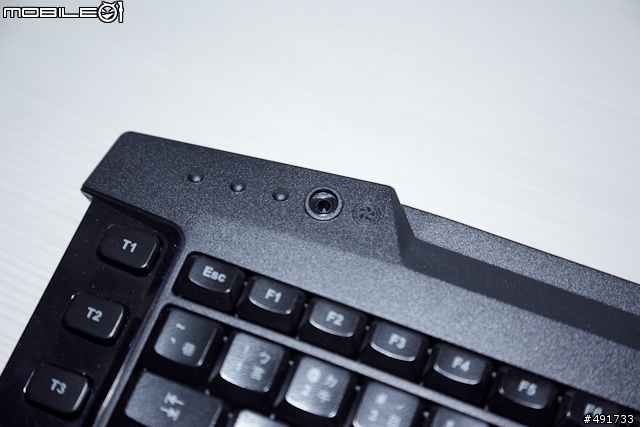 四季都讓手吹電風～曜越電競鍵盤 CHALLENGER 實測分享