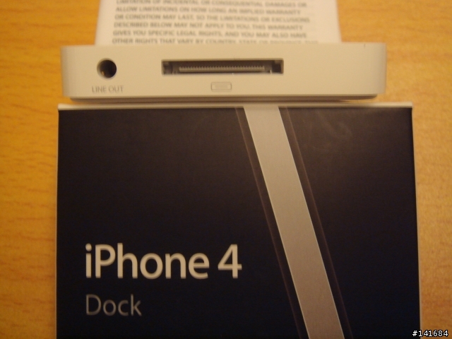 iPhone 4 原廠Dock開想箱分享