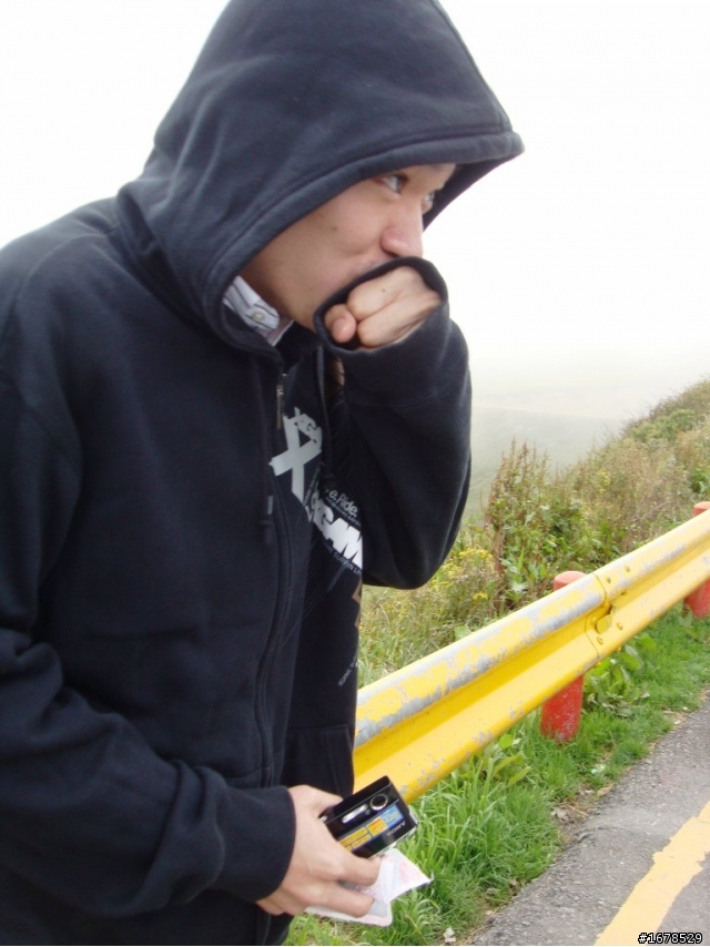 DC車隊...10/17硬要上武嶺之第一次果然很痛