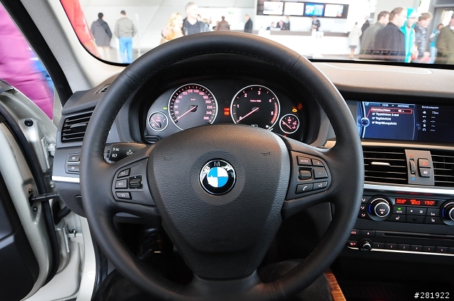 2011 X3 (F25) 實車照片