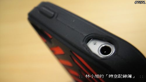 [分享] Case-Mate Torque iPhone 4 飛車胎紋-矽膠保護套