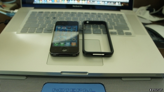Apple IPHONE4 送的原廠保護套（追加正副廠照）