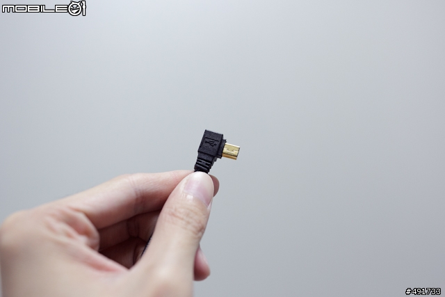 四季都讓手吹電風～曜越電競鍵盤 CHALLENGER 實測分享