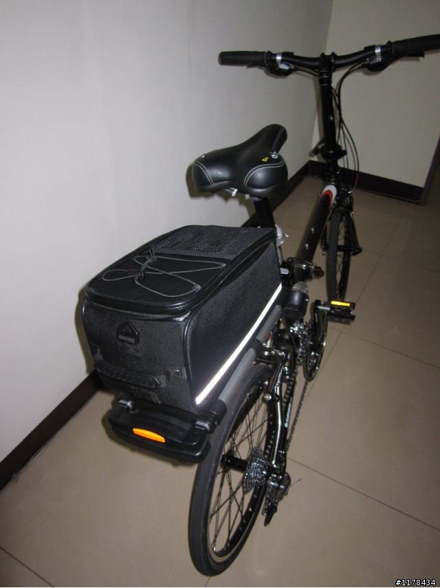 摺疊車~的新玩具