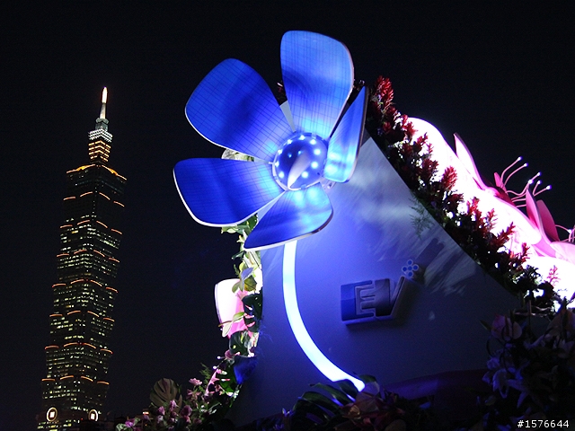 [分享]國慶花車+101夜景