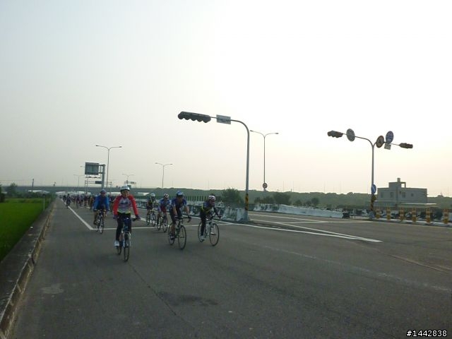 2010-10-2-NS~200k(邊騎邊拍)