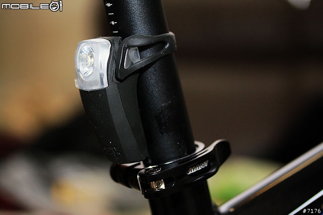 2011 GIANT Trance X2 開箱文 （圖多）2010/12/16 新增爆亮頭燈！2011/03/19 新增GARMIN EDGE 800!