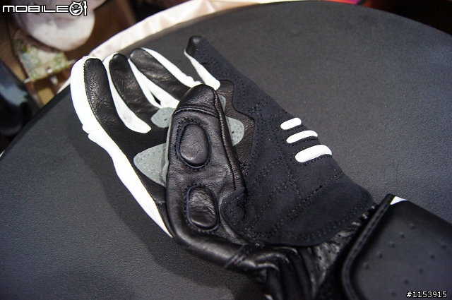 [開箱文]Alpinestars Stella SP-2 GLOVE