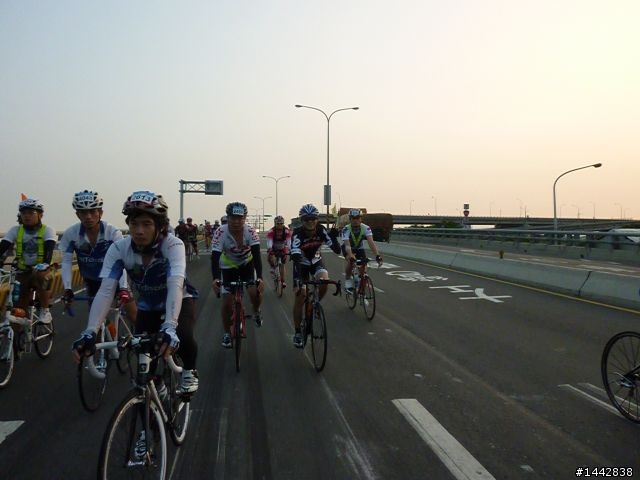 2010-10-2-NS~200k(邊騎邊拍)