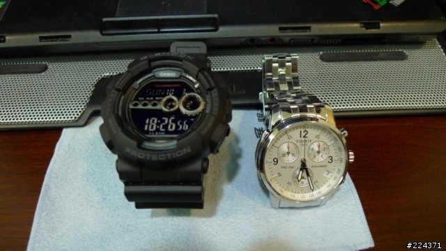 [分享]卡西歐 CASIO G-SHOCK GD-100-1BDR 開箱文 .