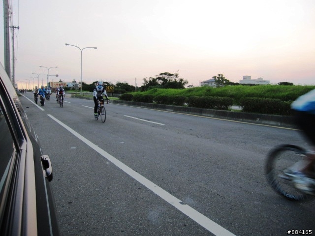 200/400K 做支援車  亂亂拍