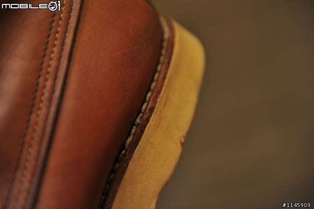 [三人三十年的臭酸接力]Red Wing Irish Setter 877 補實穿圖