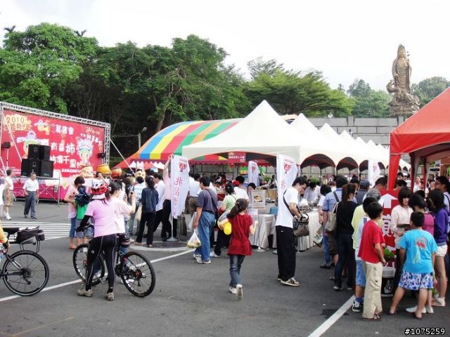 (照片)20101009半天岩暨番路柿子節