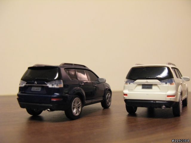 10/6剛去賞完Outlander，那就先來個開箱吧！