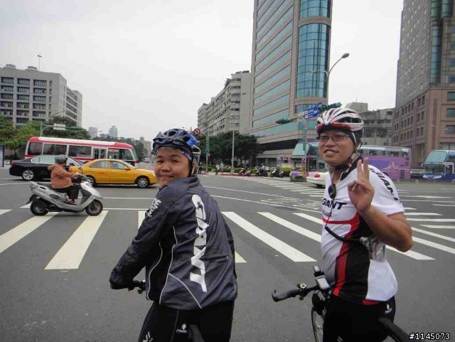 藍色車隊20111003出發環島…[看得見的希望]之瘋1000K全記錄番外篇！