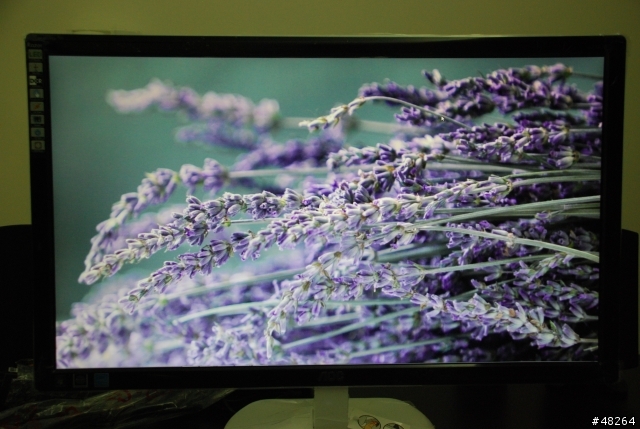 [開箱] 世界最薄23吋電腦螢幕 AOC e2343F