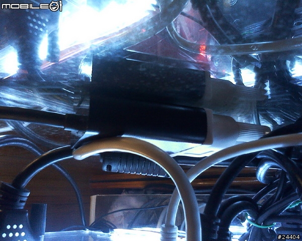 [分享] 誰說ATI Eyefinity只能玩遊戲？ 波折不斷的專業三螢幕CAD繪圖機！