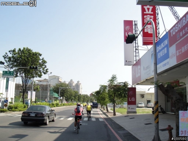 2010-10-2  台南市100K單車成年禮(圖多)