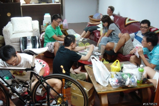 DC車隊...10/17硬要上武嶺之第一次果然很痛