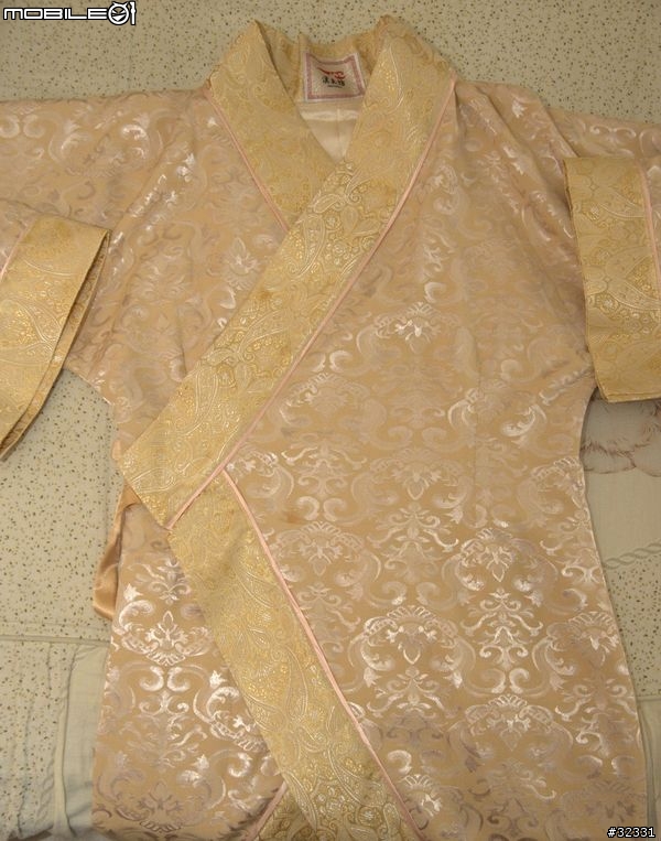 [開箱文] 婚宴禮服的另一選擇－漢式禮服