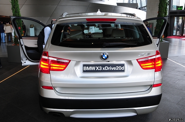 2011 X3 (F25) 實車照片