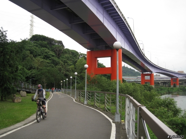 【獨輪車踩呀踩系列首篇 】分享從淡水竹圍踩到新店38K