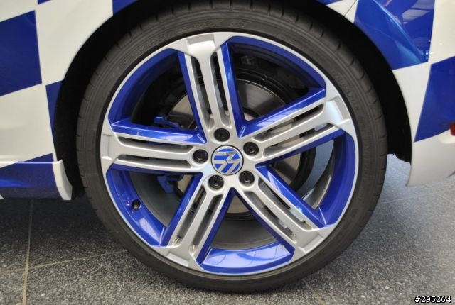 [分享] 不太一樣的GTI VI