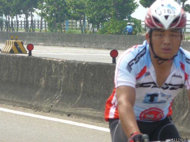 2010 西濱極限挑戰 400K - 風情海岸前加油站 約11:1X am
