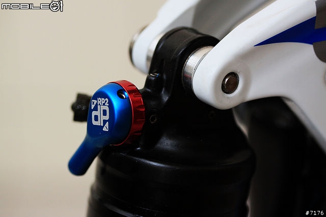 2011 GIANT Trance X2 開箱文 （圖多）2010/12/16 新增爆亮頭燈！2011/03/19 新增GARMIN EDGE 800!