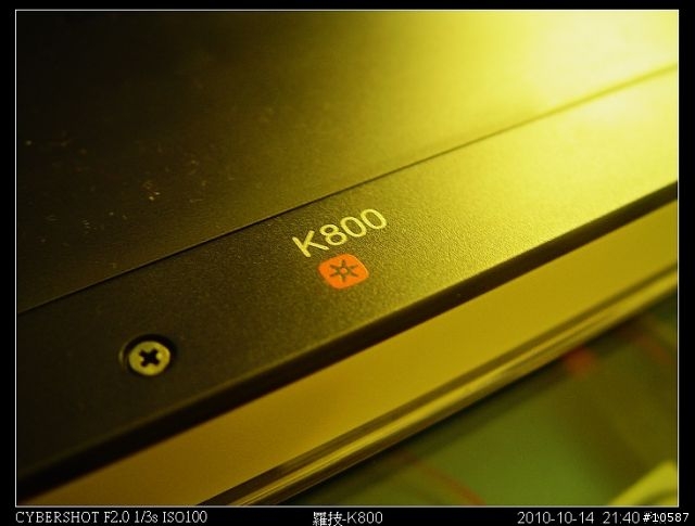 羅技無線炫光鍵盤K800-黑暗中躍動指尖的精靈