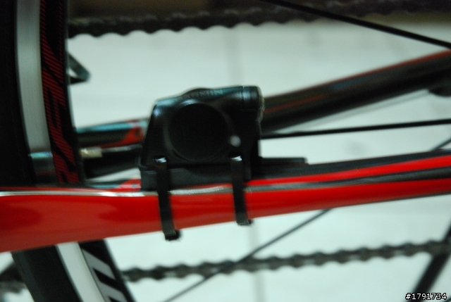 剛入手 第一台公路車SCOTT CR1(亂照別罵我)