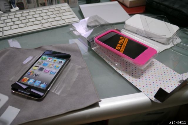 海賊王之環遊世界iPod touch 4 開箱分享文