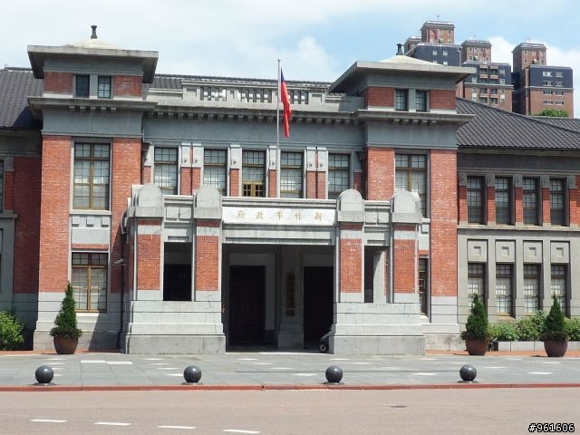 【遊記分享】鐵馬浪人之流浪全台灣~~DAY9~~終於在民國100年前PO完了，祝大家新年快樂~~