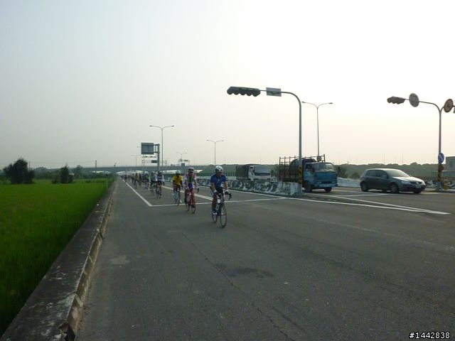 2010-10-2-NS~200k(邊騎邊拍)