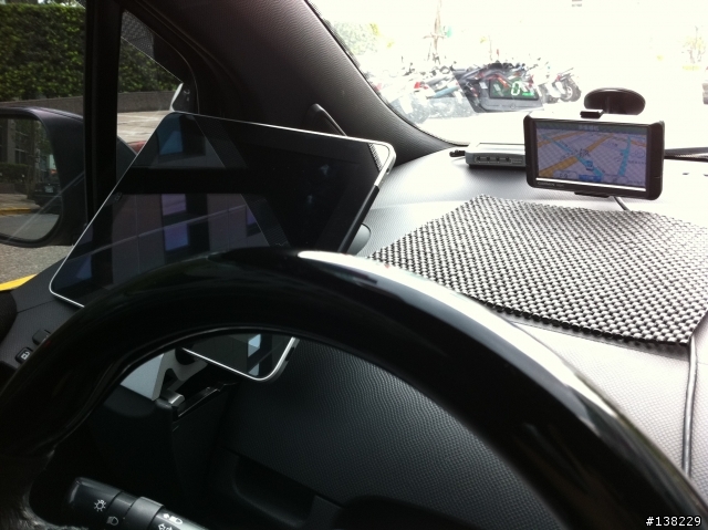 Yaris iPad車架