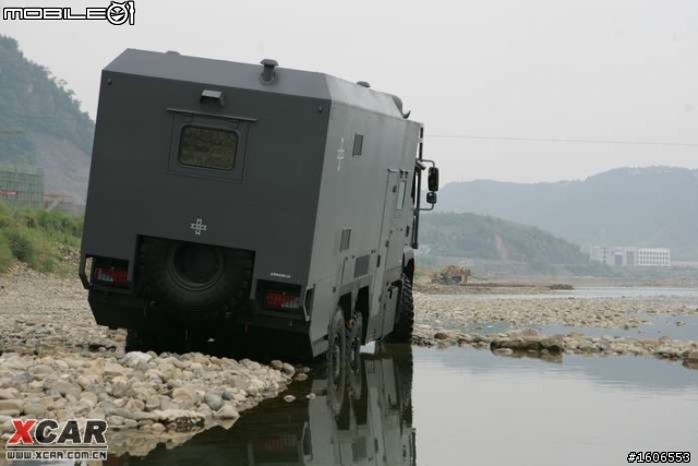 此帖必火：對岸的德國man和VOLVO露營車