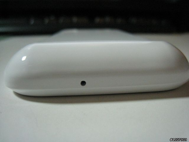 【分享】報告!!這裡有小白!!  I9000 ～ 手機保護殼 !
