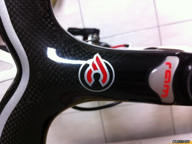 Cinalini    vs   Cinelli   一體式車把