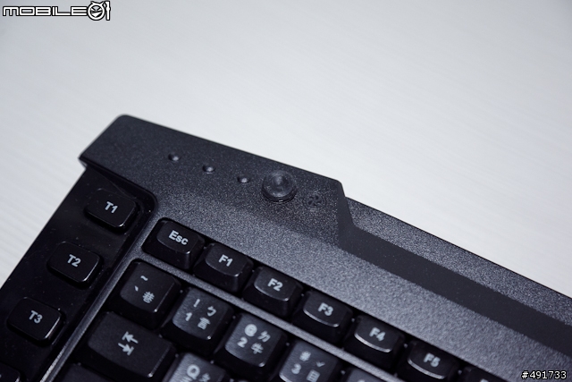 四季都讓手吹電風～曜越電競鍵盤 CHALLENGER 實測分享